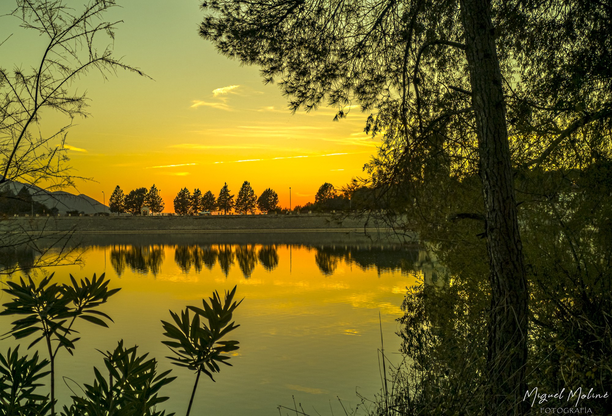 ATARDECER EN EL CUBILLAS